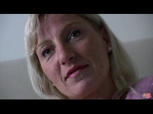 ❤️ Ema, keda me kõik keppisime ... Daam, käitu! ☑ Pornovideo at et.epicpornvideos-com.ru ❌️